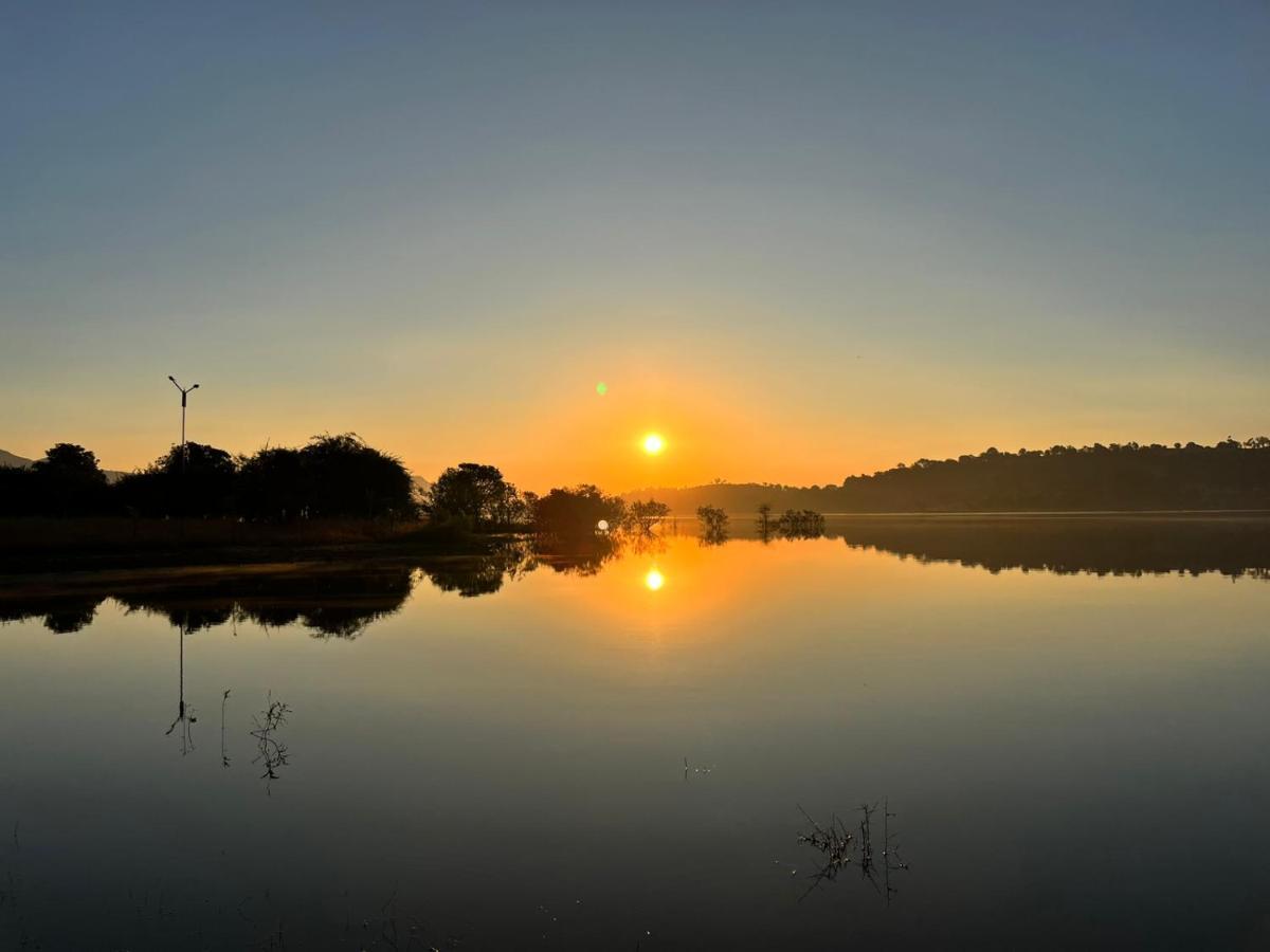 Mountain N Lake Resort Igatpuri Luaran gambar
